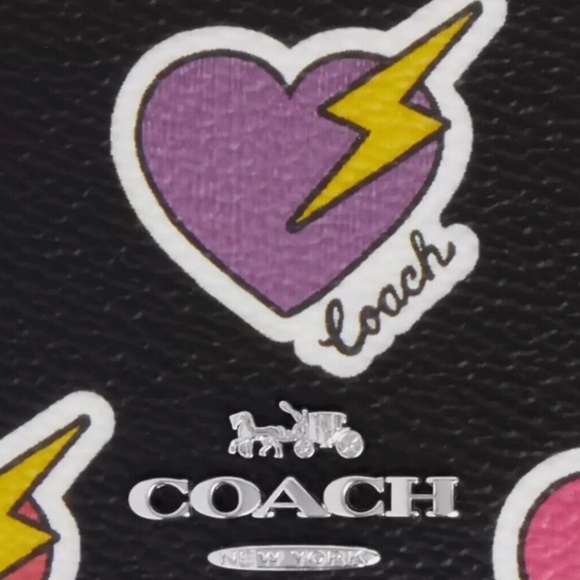 NWT COACH CW453 Zip Card Case Wallet Heart Bolt Print Coated Canvas Black NEW - Picture 5 of 5